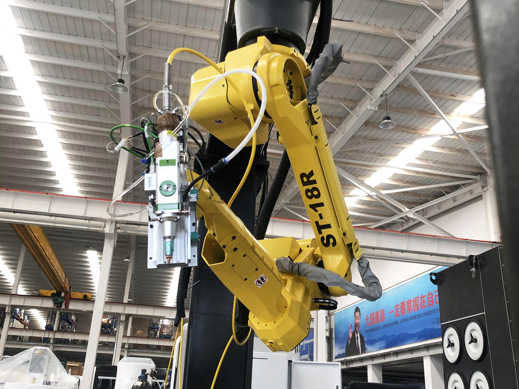 工業(yè)機(jī)械臂 3D 激光切割機(jī) 工業(yè)機(jī)械臂 3D 激光切割機(jī)