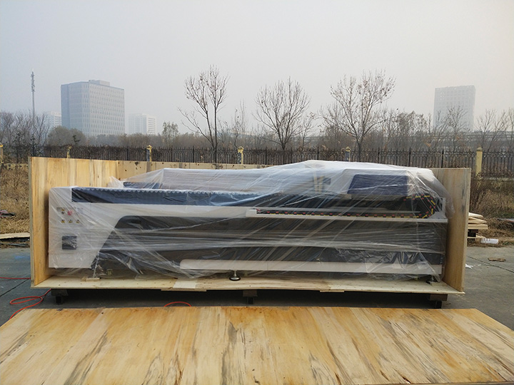 適用于木材和金屬的混合數控激光切割雕刻機 適用于木材和金屬的混合數控激光切割雕刻機