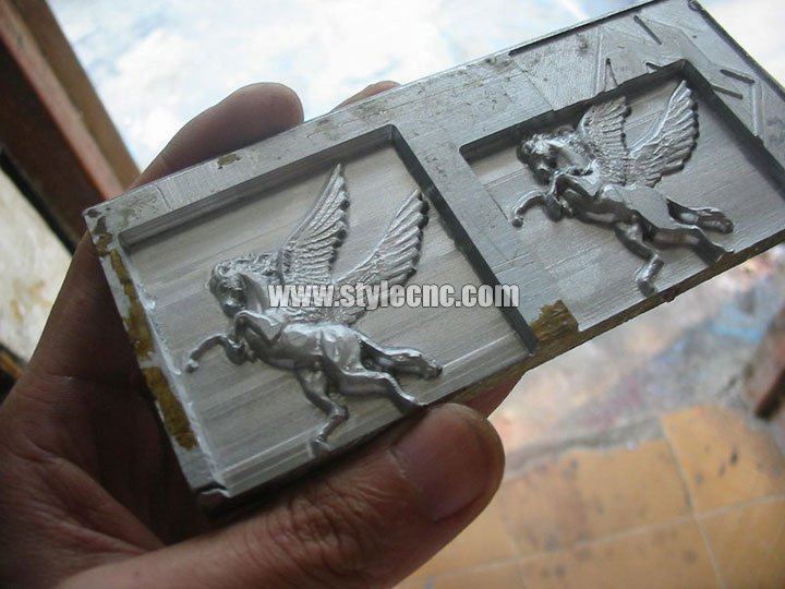 2025年最暢銷的小型臺式數控銑床