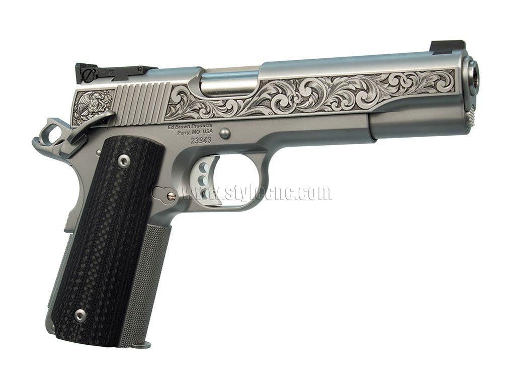 金屬槍的深度激光雕刻