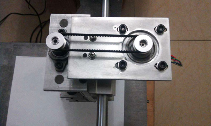 Z 軸步進(jìn)電機(jī)帶同步輪和皮帶 Z 軸步進(jìn)電機(jī)帶同步輪和皮帶