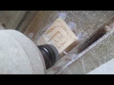 小型數控銑機制作象牙工藝品